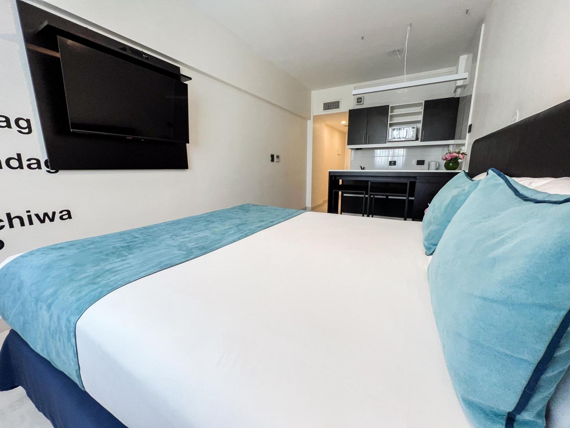 בואנוס איירס Cyan Recoleta Hotel מראה חיצוני תמונה