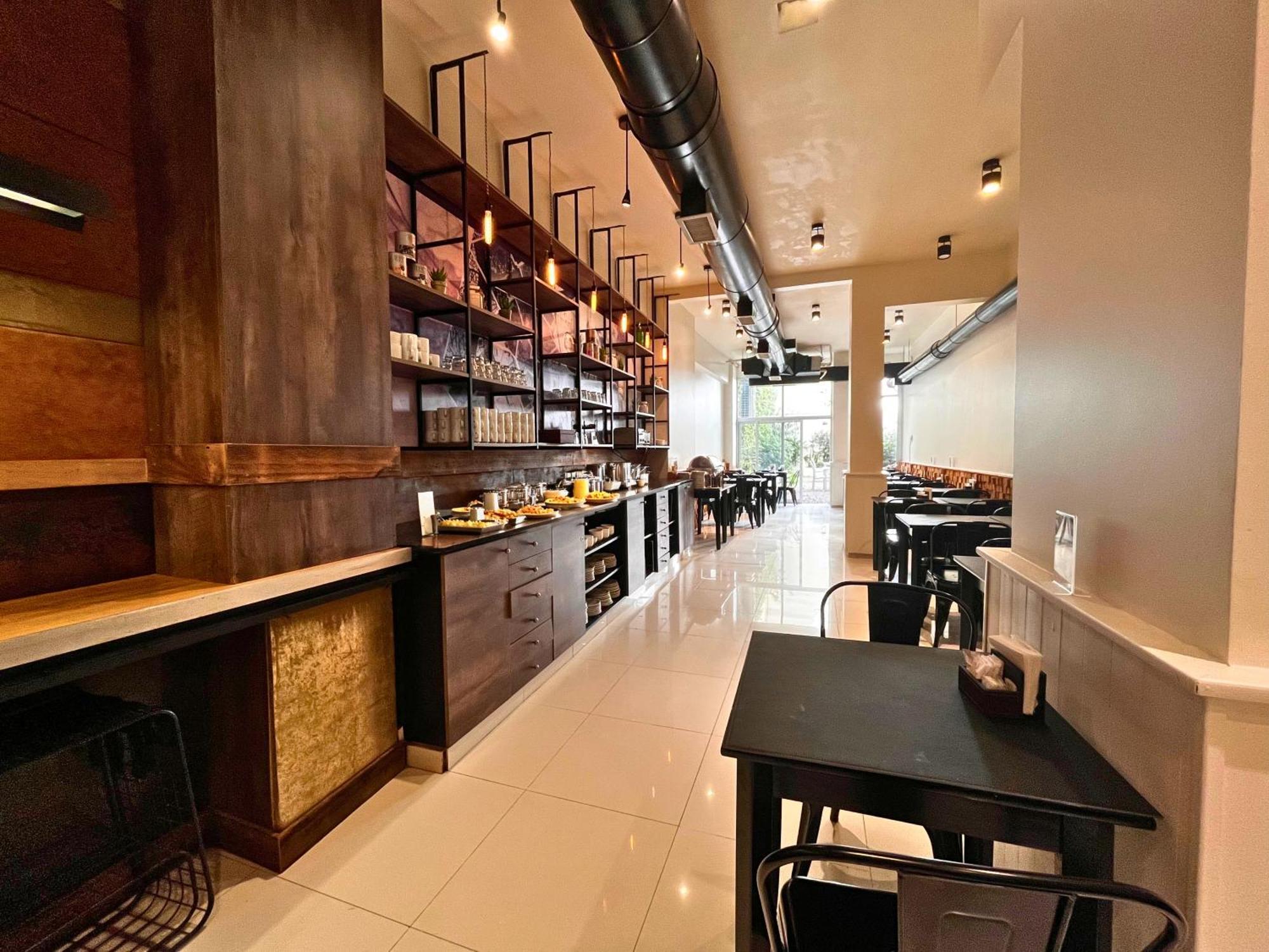 בואנוס איירס Cyan Recoleta Hotel מראה חיצוני תמונה