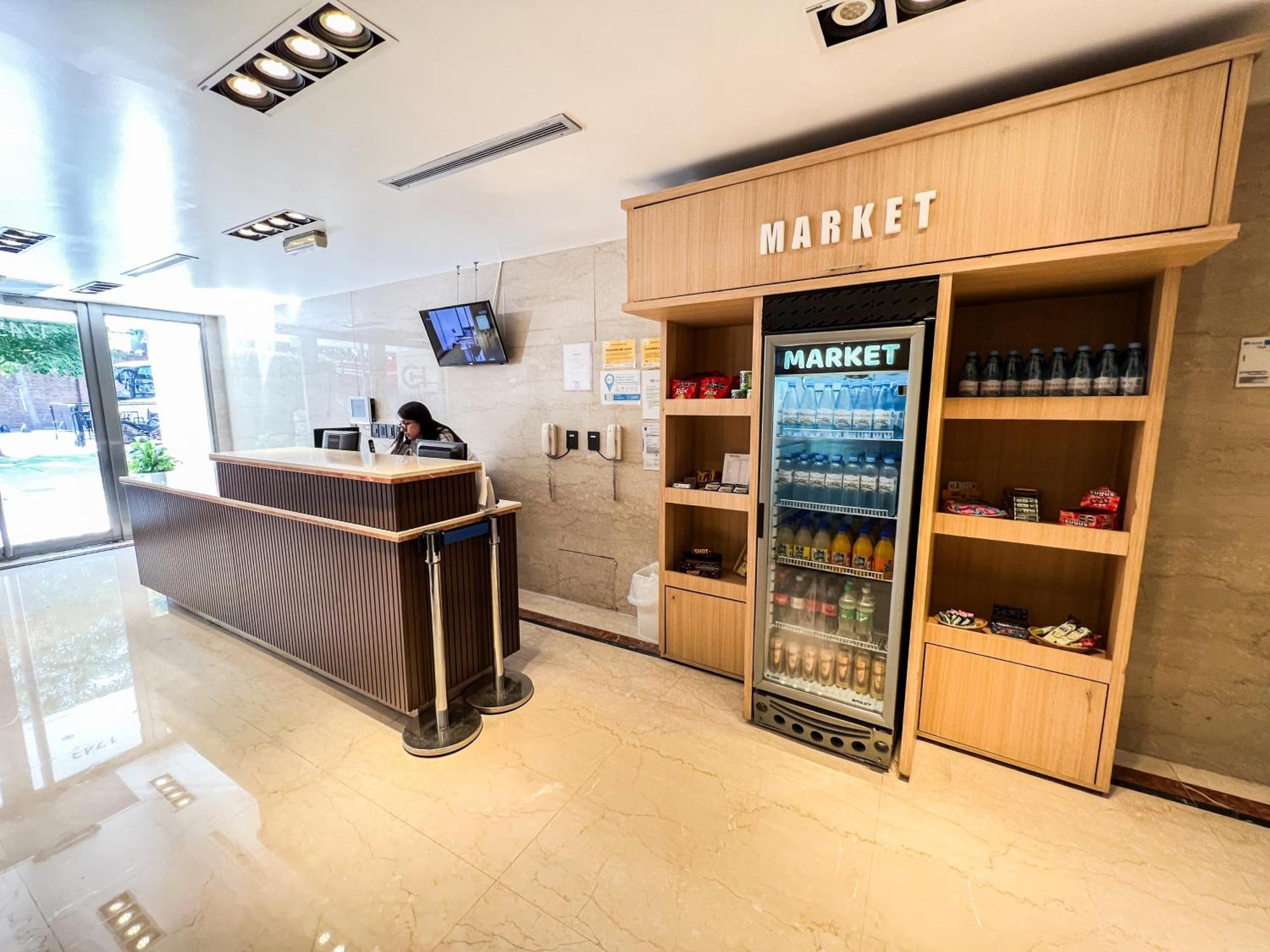 בואנוס איירס Cyan Recoleta Hotel מראה חיצוני תמונה