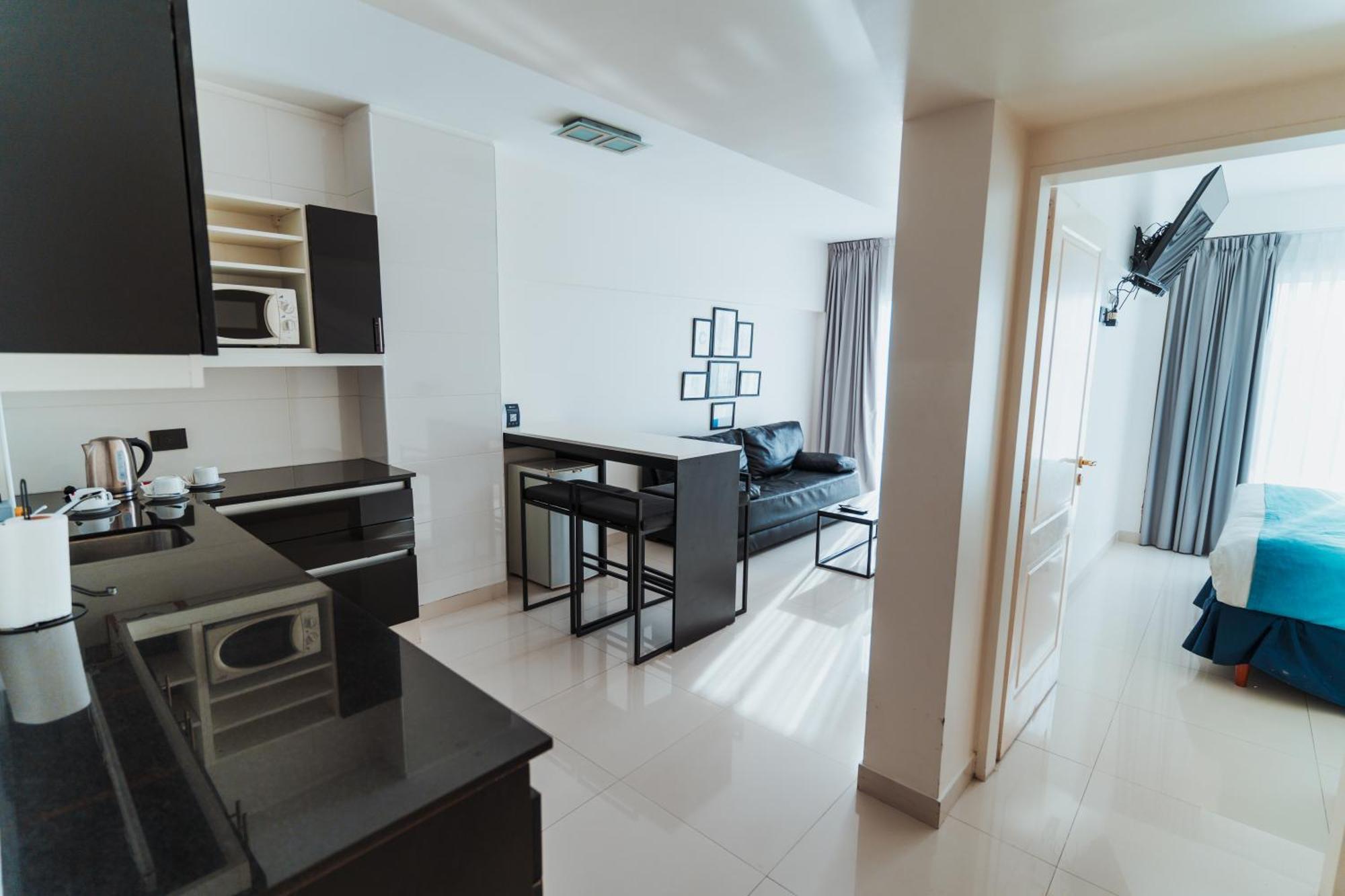 בואנוס איירס Cyan Recoleta Hotel מראה חיצוני תמונה