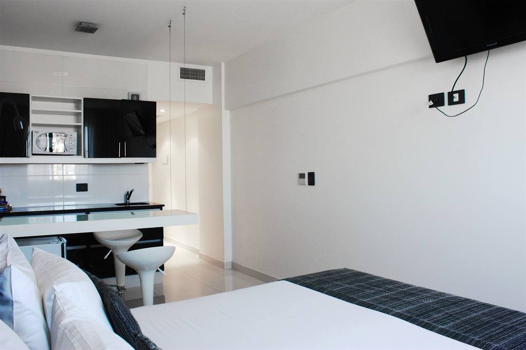 בואנוס איירס Cyan Recoleta Hotel מראה חיצוני תמונה