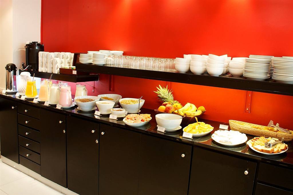 בואנוס איירס Cyan Recoleta Hotel מראה חיצוני תמונה
